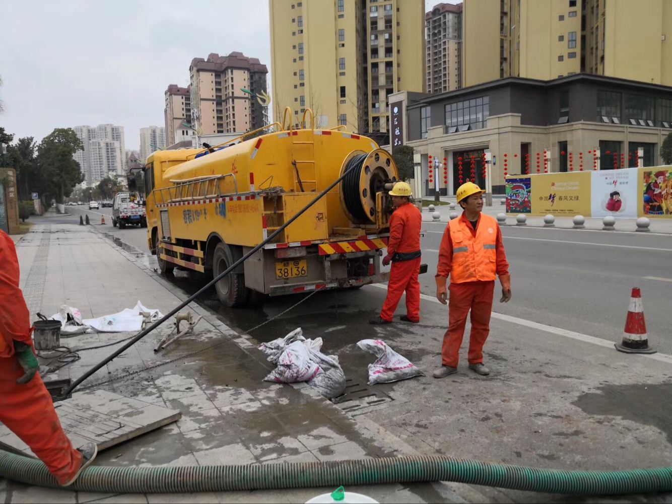 乃东排污管道清淤-管道清洗
